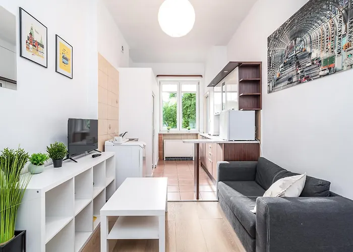 Shortstaypoland Jozefitow C4 *